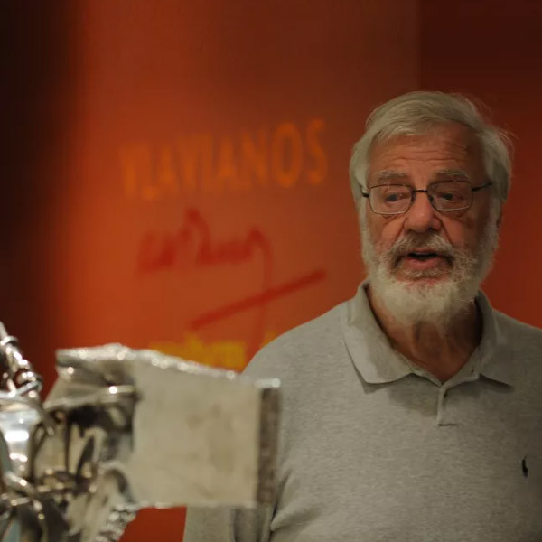 Morre aos 93 anos em SP o artista plástico Nicolas Vlavianos