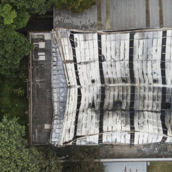 Incêndio destrói grandes obras de arte!